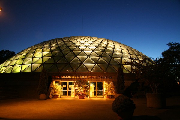 1024px-The_Bloedel_Conservatory