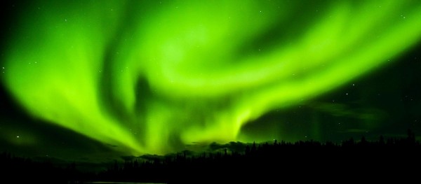 aurora-borealis-1066594_1280