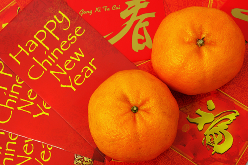 chinese-new-year-red-envelopes-oranges
