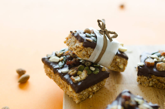 easy-chocolate-dipped-granola-bars-in-content-3