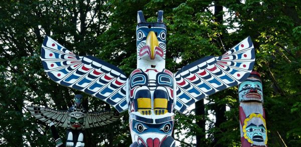 totems-52314_1280
